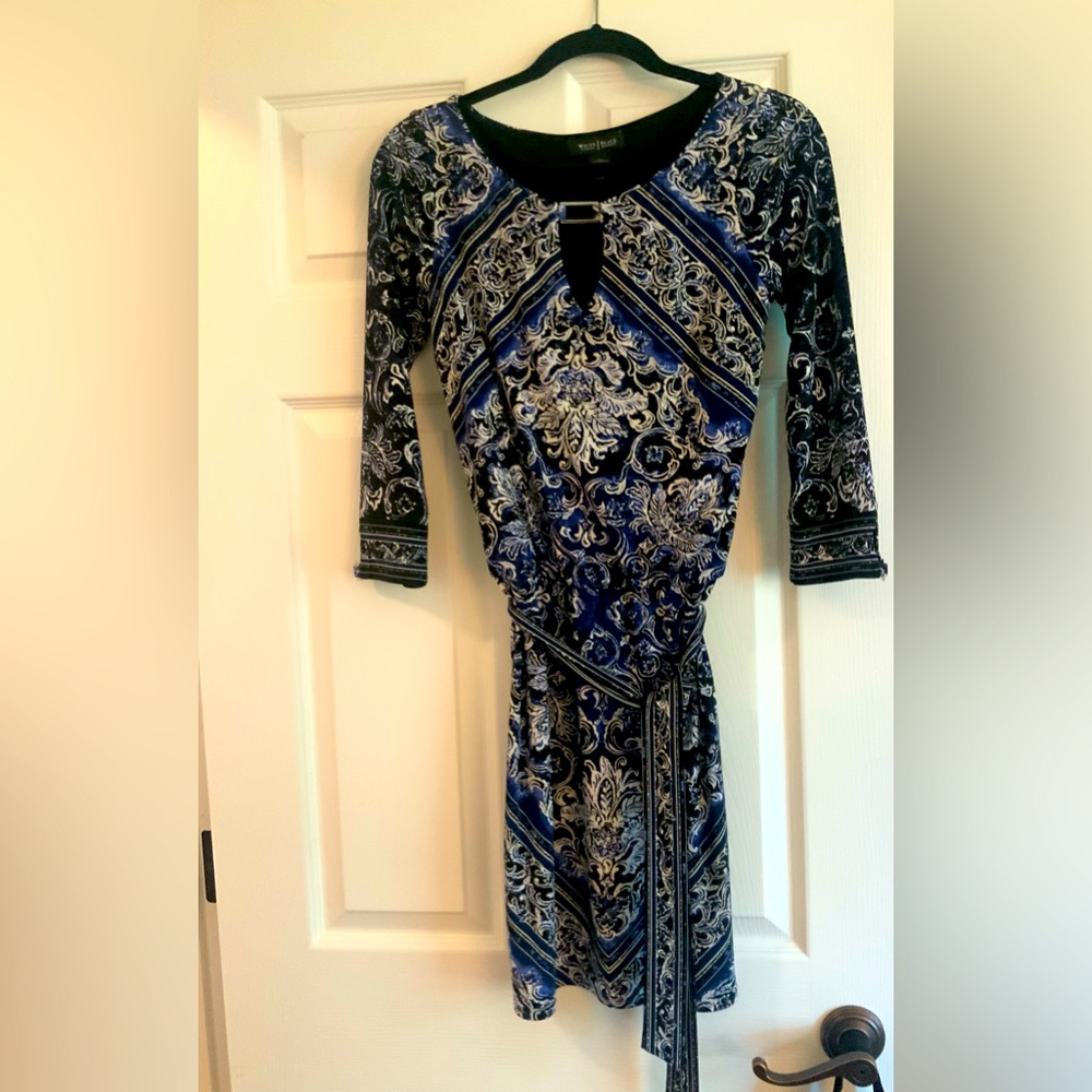 WHBM blouson dress w/belt. XS
